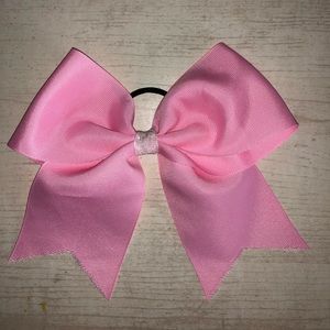 pink cheerleading bow